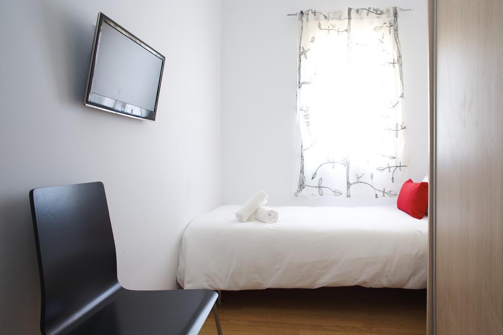 Attic Bcn Central Terrace Барселона Стая снимка