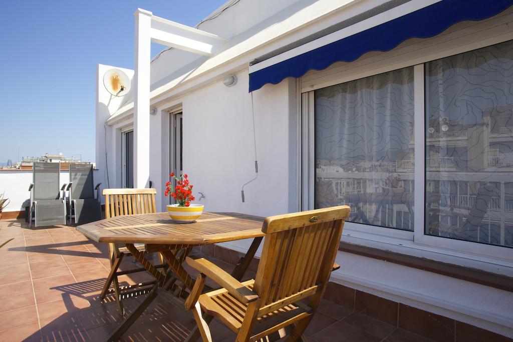 Attic Bcn Central Terrace Барселона Стая снимка